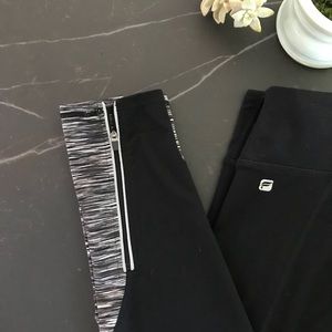 Fabletics Ankle Zipper Leggings